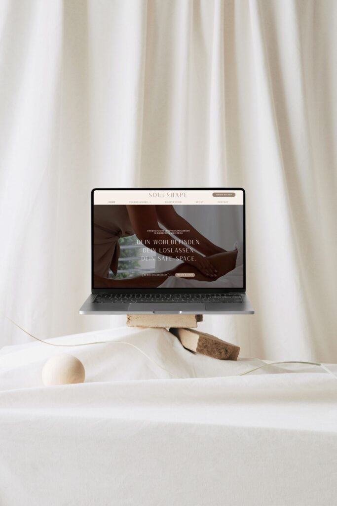Paloma MacBook Mockup 2